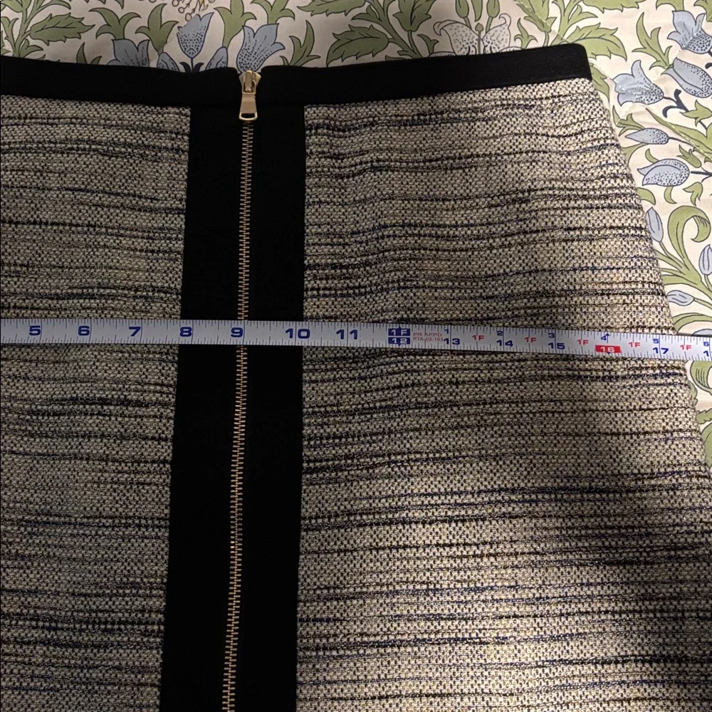 Ann Taylor Black and Cream Tweed Zip Front Mini Skirt 2